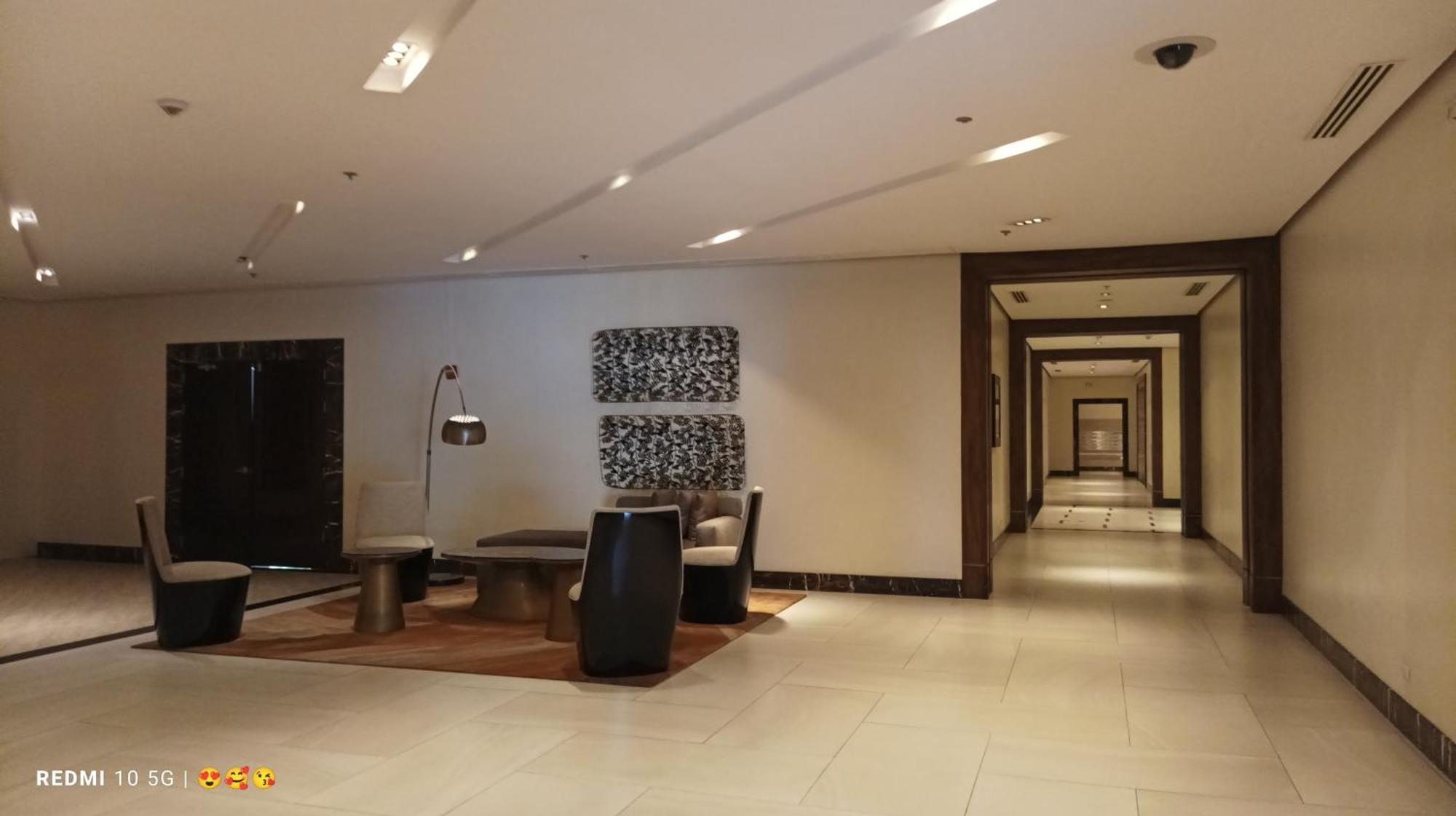 Mactan Newtown Beach Condo Мактан Экстерьер фото