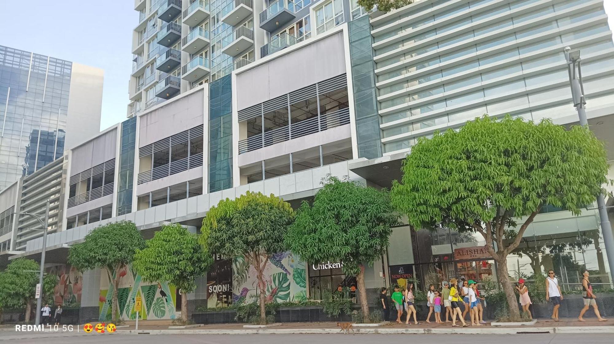 Mactan Newtown Beach Condo Мактан Экстерьер фото