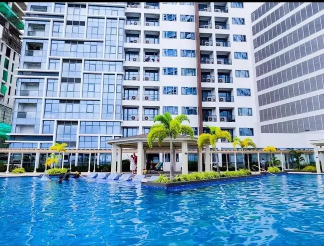 Mactan Newtown Beach Condo Мактан Экстерьер фото