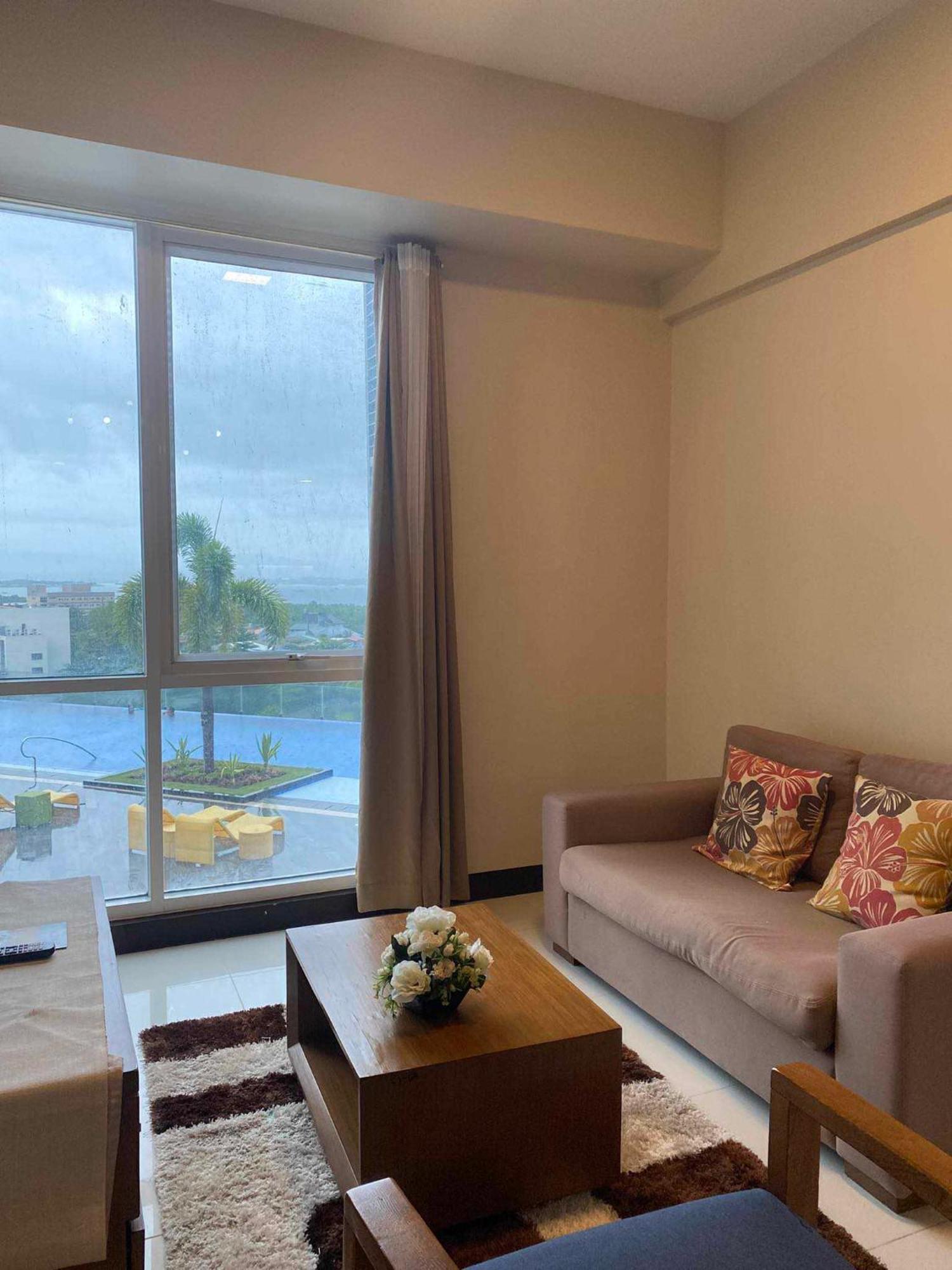 Mactan Newtown Beach Condo Мактан Экстерьер фото