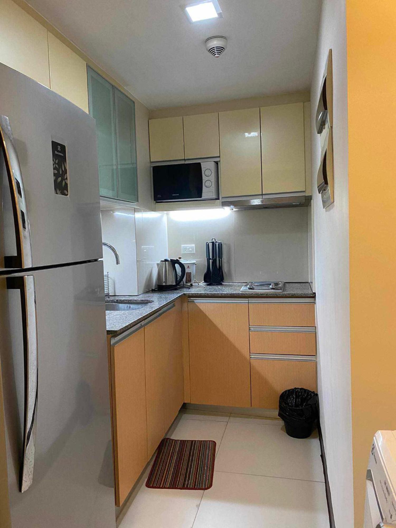 Mactan Newtown Beach Condo Мактан Экстерьер фото